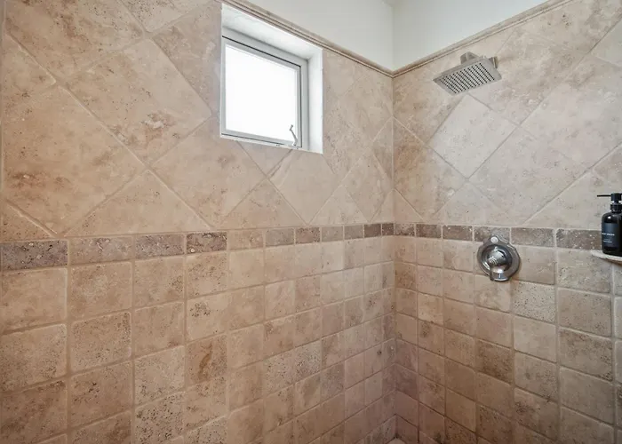 Casa Cascada Cabo Poolside Retreat, Minutes From Beach! * Cabo San Lucas