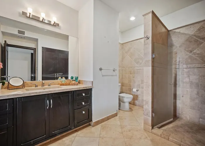 Casa Cascada Cabo Poolside Retreat, Minutes From Beach!