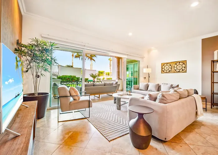 Casa Cascada Cabo Poolside Retreat, Minutes From Beach! Apartment *